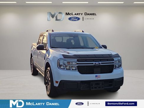 Used 2024 Ford Maverick Lariat AWD/4WD image 1
