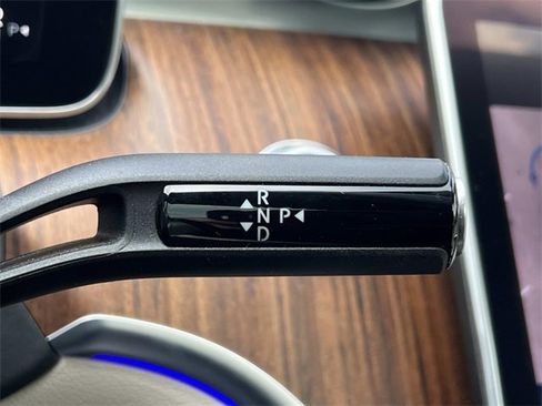 Used 2023 Mercedes-Benz C 300 4MATIC Sedan image 25