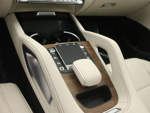 New 2026 Mercedes-Benz GLE 350 4MATIC image 7