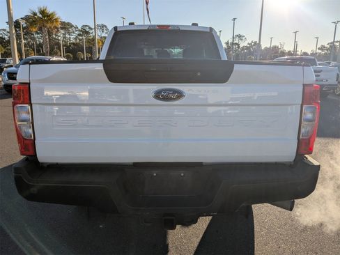 Used 2021 Ford F250 XL image 5
