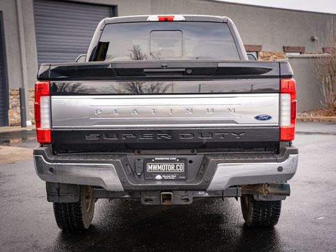 Used 2019 Ford F250 Platinum w/ Platinum Ultimate Package image 9