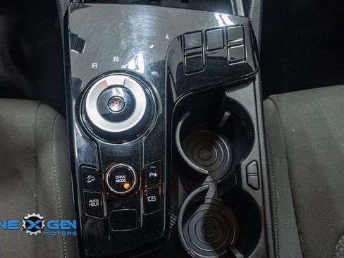 Used 2024 Kia Sportage LX image 22