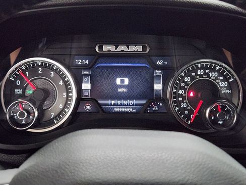 Used 2024 RAM 2500 Laramie w/ Night Edition image 37