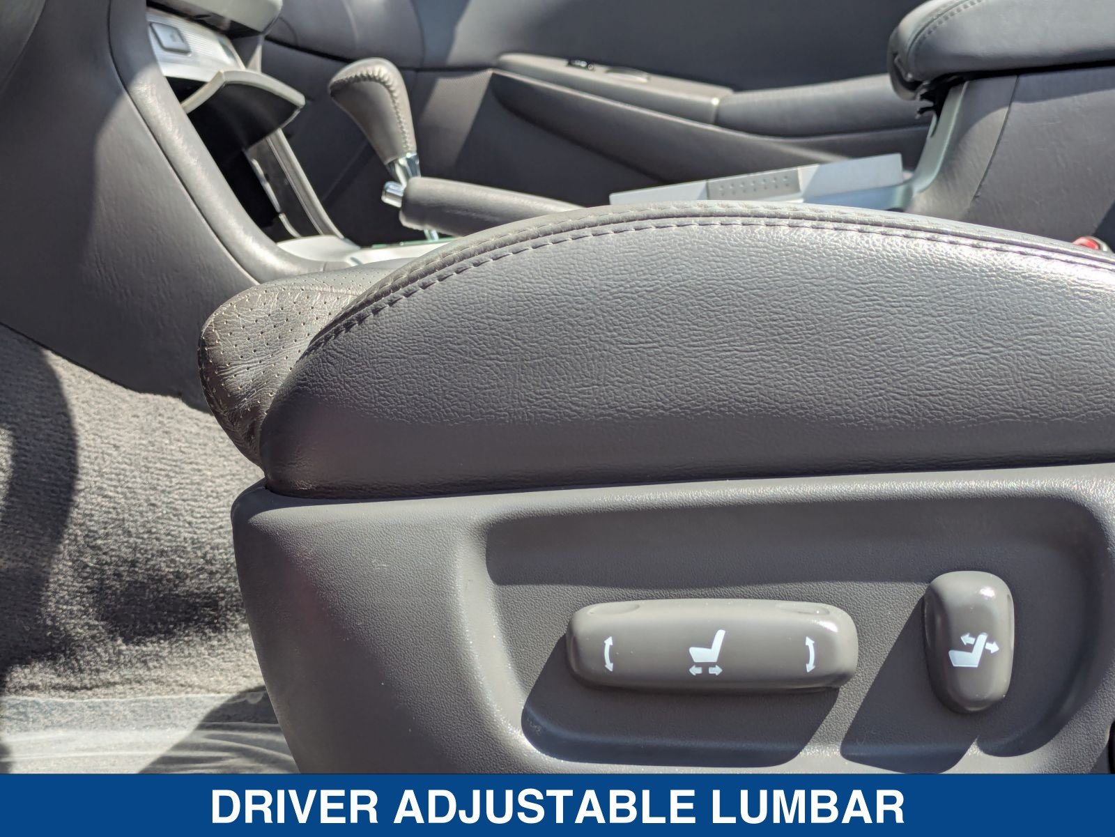 Used 2006 Toyota Solara SLE FWD image 19