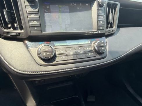 Used 2016 Toyota RAV4 XLE w/ Protection Package AWD/4WD image 20