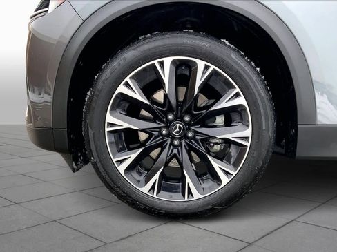 Used 2024 MAZDA CX-90 Plug-In Hybrid w/ Premium Pkg image 11