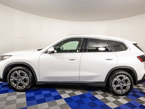 Used 2023 BMW X1 xDrive28i image 8