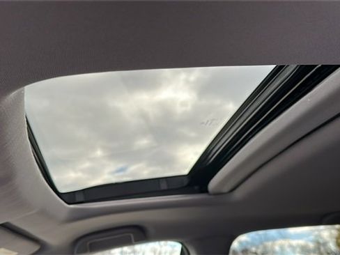 Used 2023 Honda Ridgeline RTL-E image 12