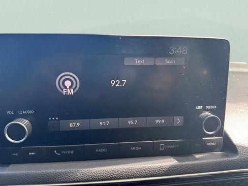 Used 2025 Honda Civic Sport image 33