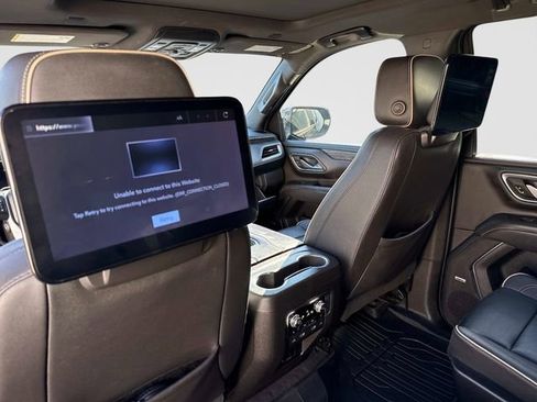 Used 2022 GMC Yukon SLT w/ SLT Premium Package AWD/4WD image 18