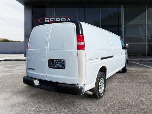 Used 2023 Chevrolet Express 2500 Extended w/ Driver Convenience Package image 5