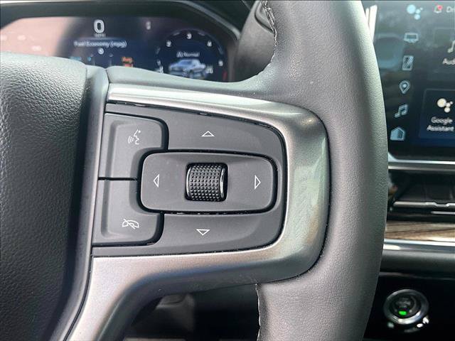 Used 2023 Chevrolet Silverado 1500 RST w/ Z71 Off-Road Package AWD/4WD image 21