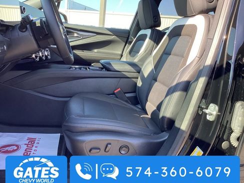 Used 2025 Chevrolet Blazer EV LT image 16