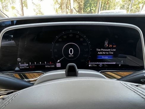 Used 2023 Cadillac Escalade ESV Premium Luxury Platinum w/ LPO, Radiant Package image 22