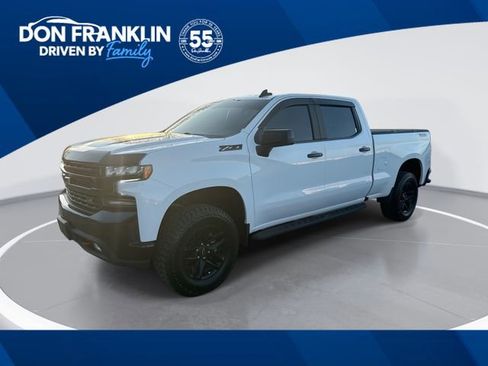 Used 2021 Chevrolet Silverado 1500 LT Trail Boss w/ Convenience Package II image 1