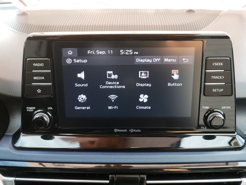 Used 2023 Kia Seltos S AWD/4WD image 30