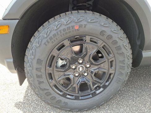 New 2025 Ford Bronco Sport Outer Banks w/ Sasquatch Outer Banks Package image 18