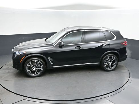 New 2026 BMW X5 sDrive40i w/ Parking Assistance Package image 27