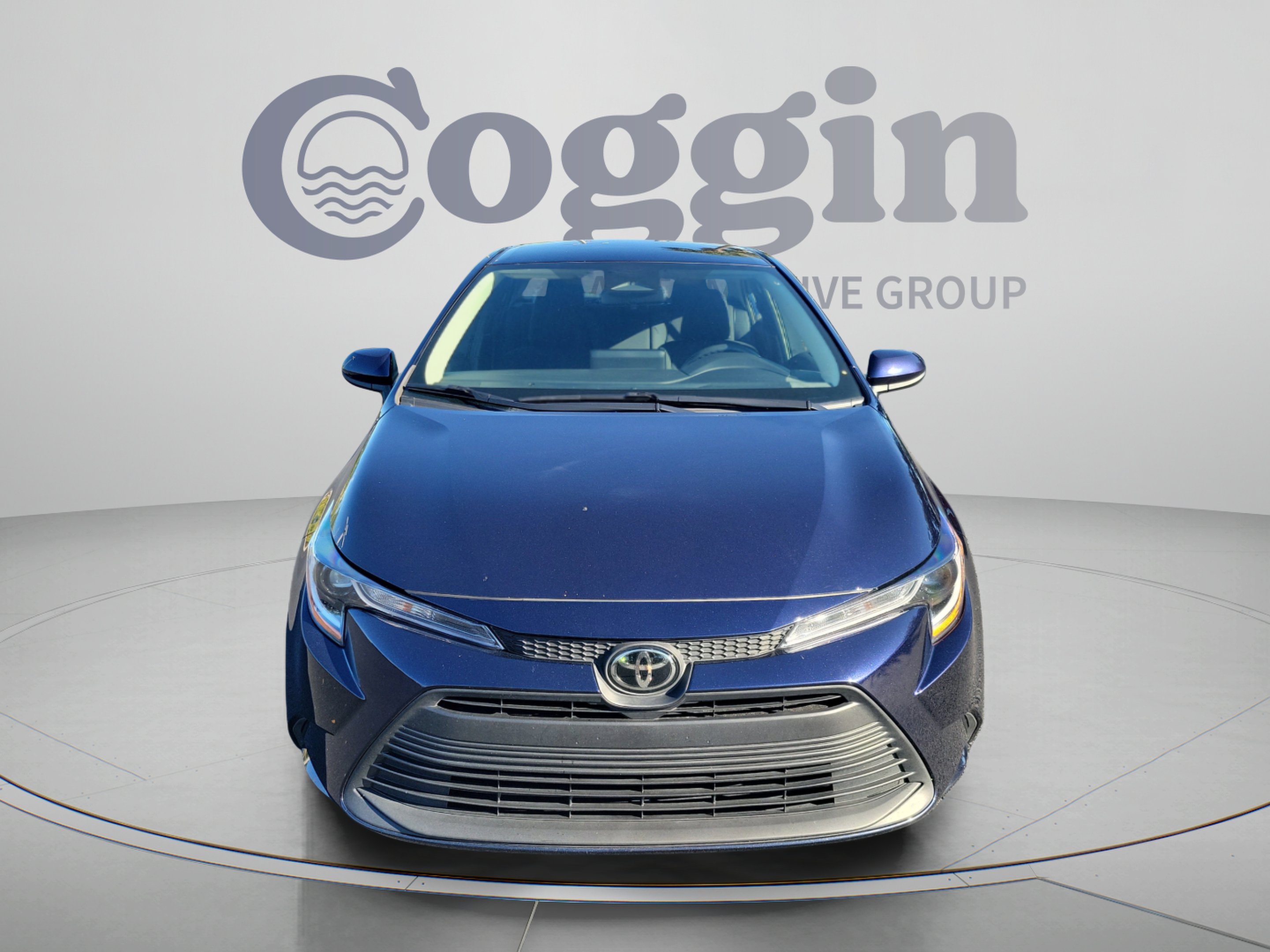 Used 2025 Toyota Corolla LE FWD image 5