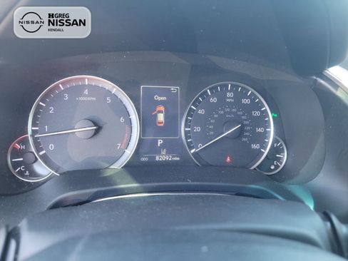 Used 2018 Lexus RX 350L FWD w/ Premium Package image 12