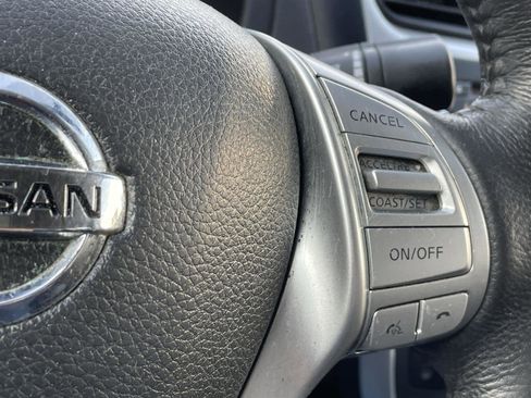 Used 2016 Nissan Altima 2.5 SV w/ Convenience Package image 29