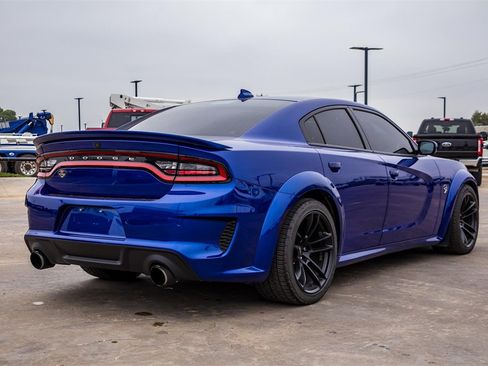Used 2022 Dodge Charger SRT Hellcat w/ Harman/Kardon Audio Group image 13