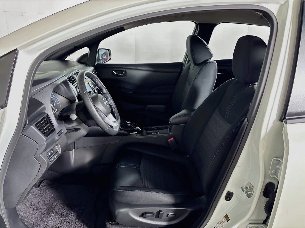 Used 2024 Nissan Leaf SV Plus FWD image 11