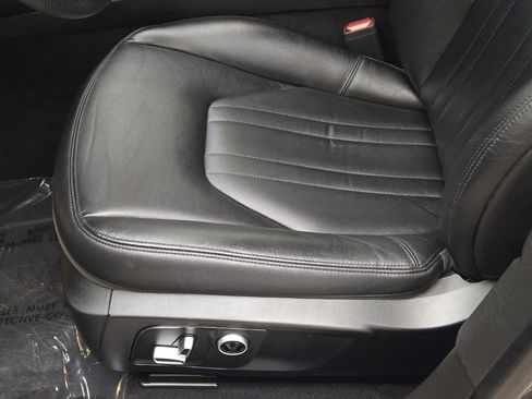 Certified 2022 Maserati Levante GT AWD/4WD image 34