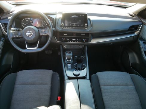 Certified 2023 Nissan Rogue SV AWD/4WD image 10