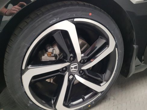 Used 2019 Honda Accord Sport image 31