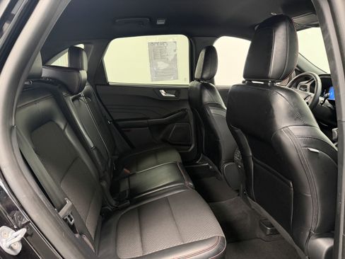 Used 2024 Ford Escape ST-Line w/ Tech Pack #1 AWD/4WD image 19