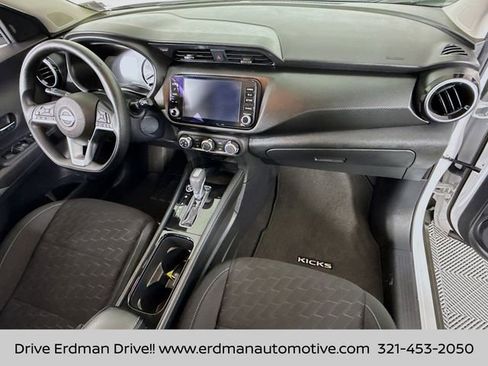 Certified 2024 Nissan Kicks SV image 25