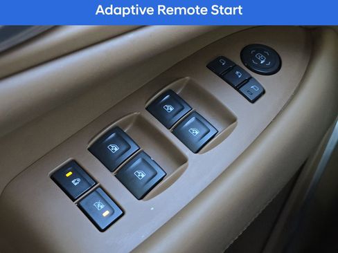 Used 2017 Cadillac Escalade Platinum image 31