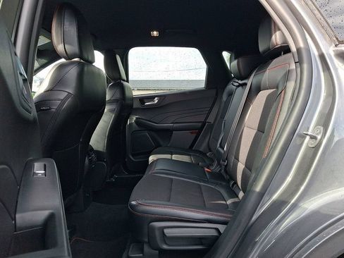 Used 2023 Ford Escape ST-Line w/ Tech Pack #1 AWD/4WD image 10