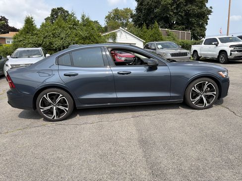 Used 2024 Volvo S60 B5 Core AWD/4WD image 7