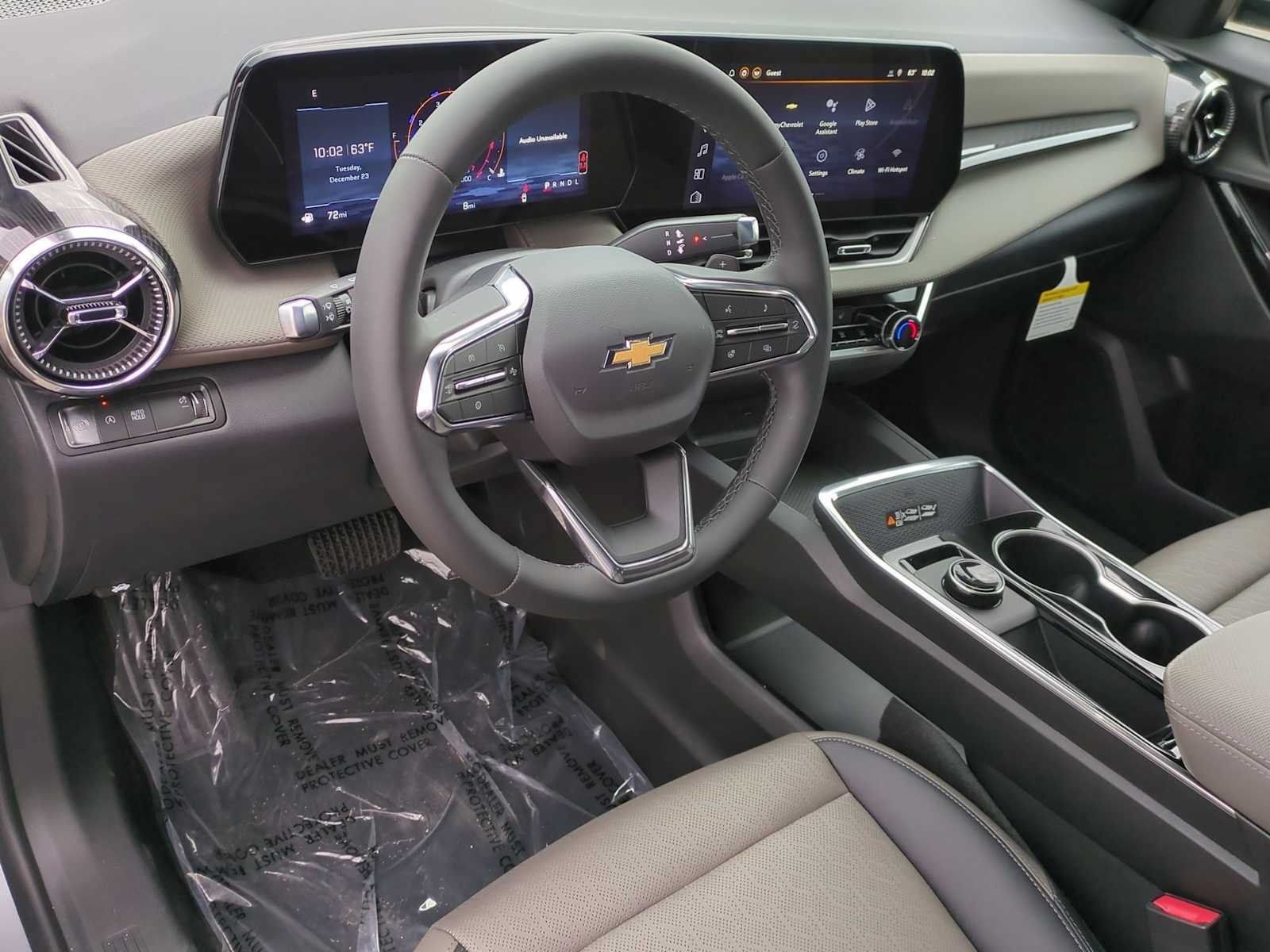 Used 2026 Chevrolet Equinox LT w/ Convenience Package II FWD image 12