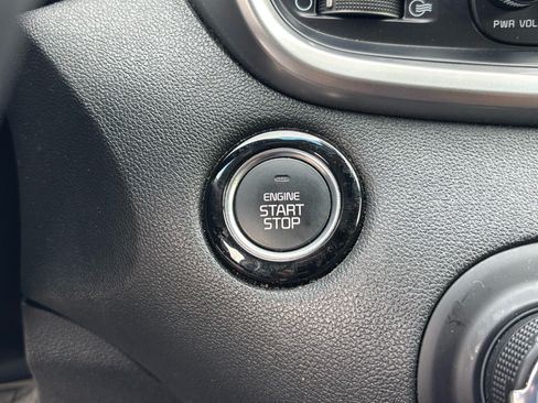 Used 2020 Kia Sorento S FWD image 12
