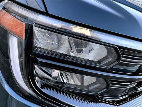 Used 2025 Ford Expedition Max Platinum w/ Stealth Performance Package image 27