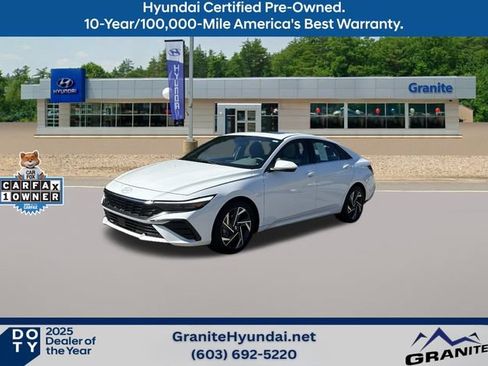 Certified 2025 Hyundai Elantra SEL FWD image 1