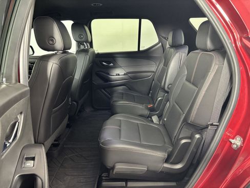 Used 2023 Chevrolet Traverse RS w/ LPO, Floor Liner Package image 15