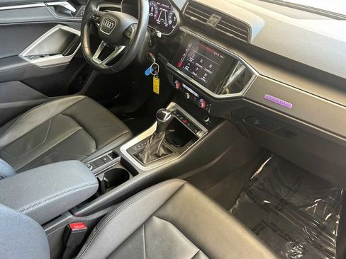 Used 2022 Audi Q3 2.0T Premium Plus image 16