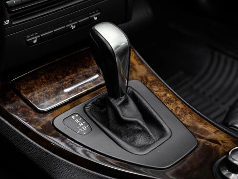 Used 2007 BMW 328xi Coupe image 22