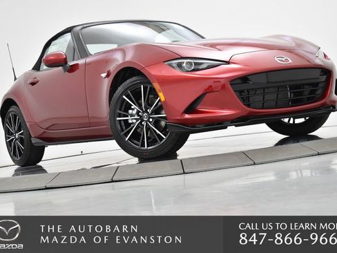 New 2025 MAZDA MX-5 Miata Grand Touring w/ Appearance Package image 3