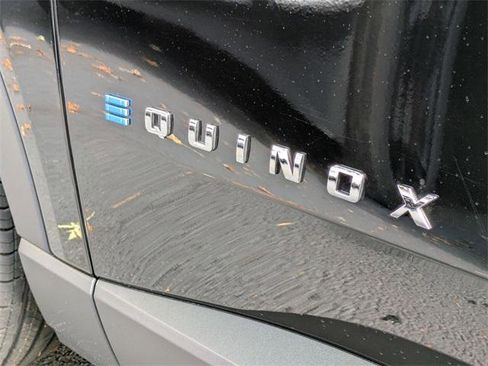 New 2026 Chevrolet Equinox EV LT image 30
