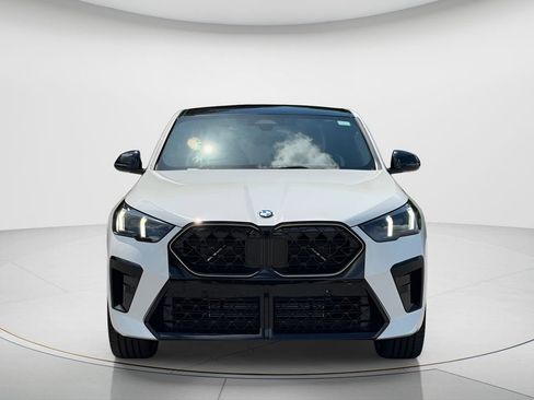 New 2026 BMW X2 xDrive28i w/ Technology Package AWD/4WD image 2