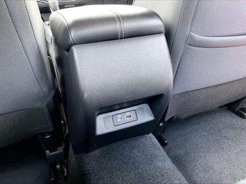Used 2024 Nissan Altima 2.5 SV FWD image 22