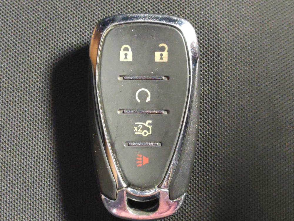 Used 2020 Chevrolet Camaro LT w/ RS Package RWD image 32
