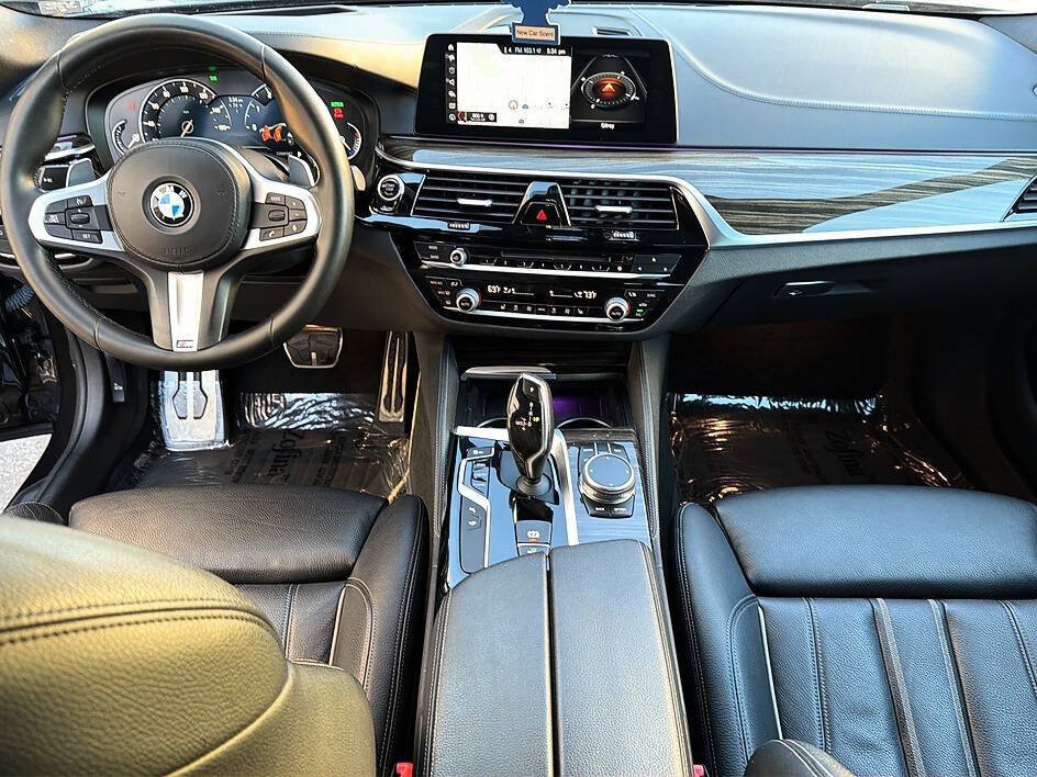 Used 2018 BMW 540i RWD image 8