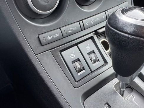 Used 2013 MAZDA MAZDA3 i Grand Touring image 25