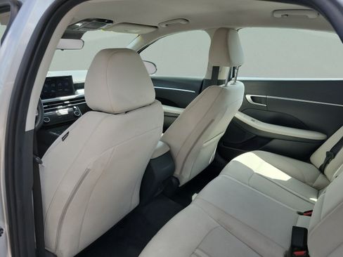 Used 2024 Hyundai Sonata SEL FWD image 12